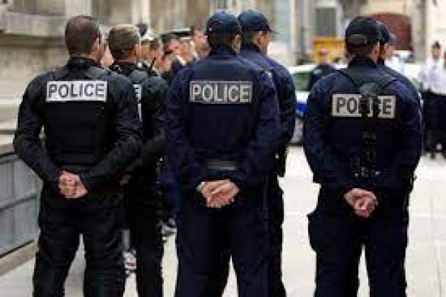 رجال شرطه فرنسا