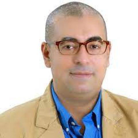 الكاتب الصحفي طارق الضبع