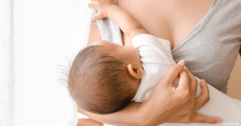 الرضاعة الطبيعية أفضل من اللبن الصناعى