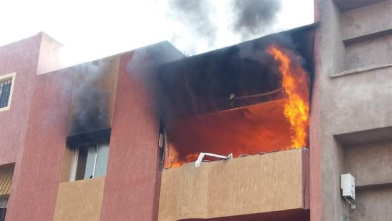 السيطرة على حريق شب في شقة سكنية وإنقاذ طفلين بالشرقية
