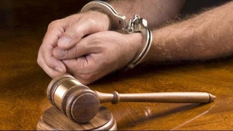 السجن المشدد والغرامة لسائق بتهمة الاتجار بالمخدرات في الإسكندرية