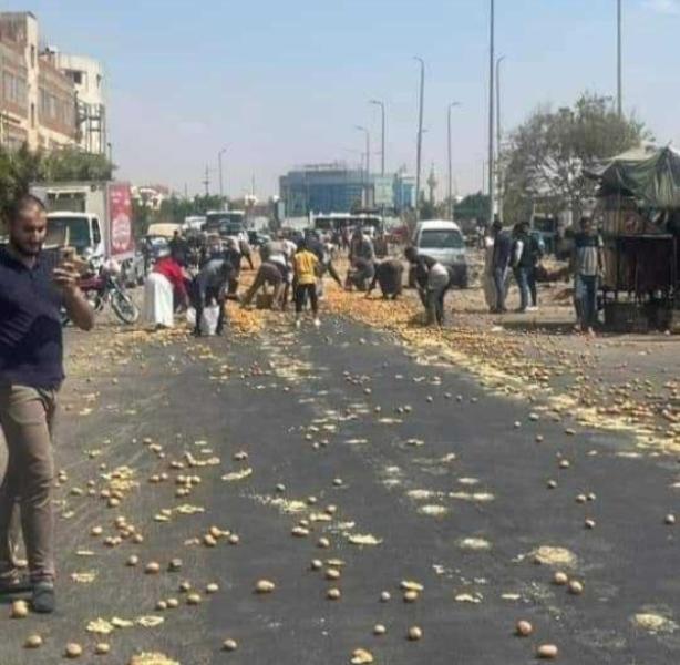 قوات الأمن المصرية تلقي القبض على عصابة سرقة شاحنة بطاطس