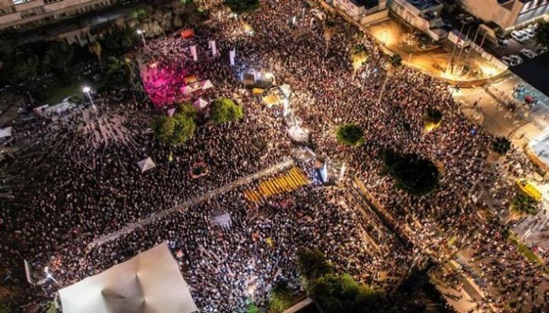 مظاهرة حاشدة في تل أبيب