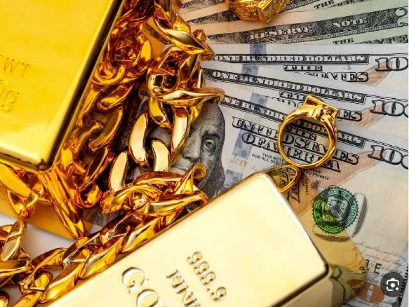 أستقرار أسعار الذهب  وجنون في السوق السوداء للدولار