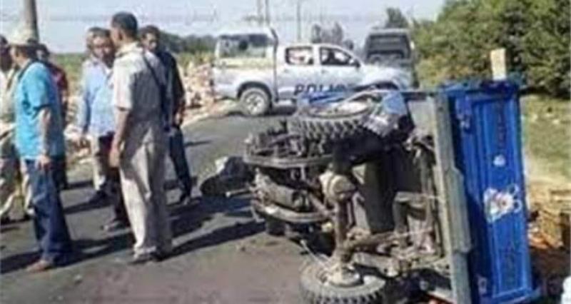 ”حادث مروع أعلى كوبري الجيش يودي بحياة سائق تروسيكل في طلخا”