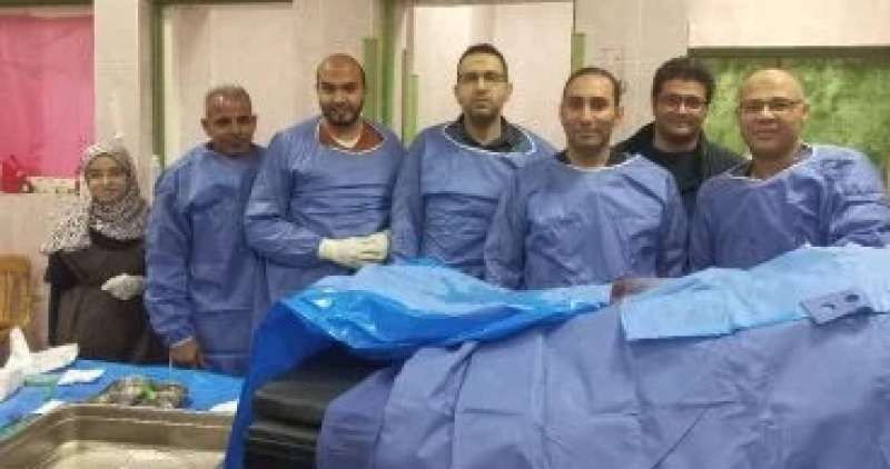 فريق طبي ينجح في إنقاذ حياة مريضة تعانى من نزيف حاد بالكلية بمستشفى سوهاج الجامعى