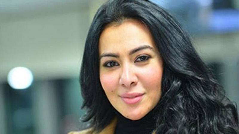 تأجيل محاكمة المتهمين بسرقة الفنانة ميريهان حسين لجلسة 26 مارس الجاري