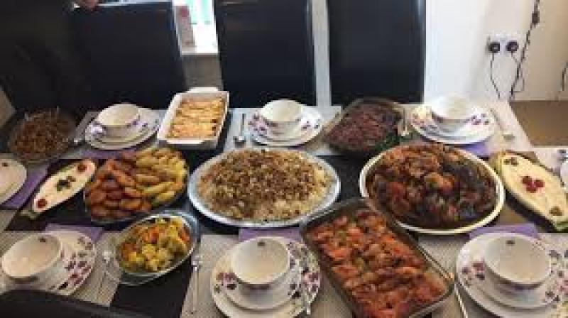 مائدة رمضان المصرية: أرقام قياسية في استهلاك الأطعمة  في أول يوم فطار