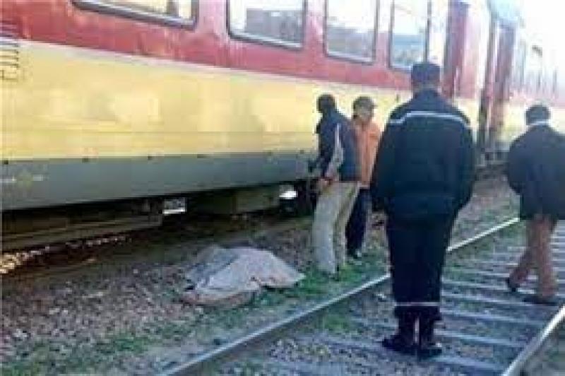 مصرع شخص مجهول الهوية دهسًا تحت عجلات قطار بمزلقان برقين بالدقهلية