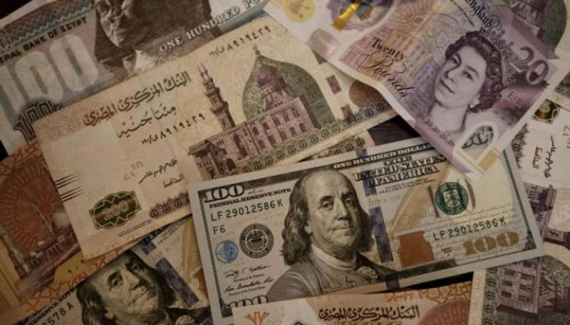 استقرار سعر الدولار وأسعار العملات الأجنبية في البنك الأهلي المصري