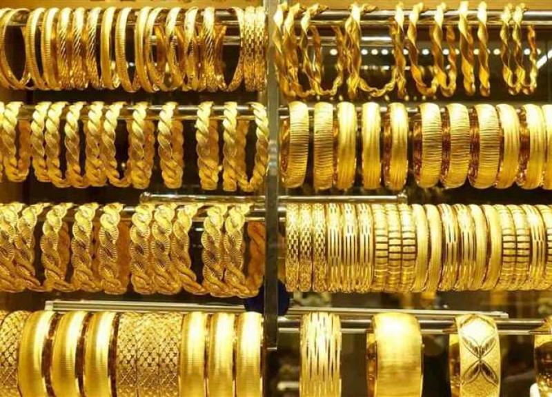 انخفاض أسعار الذهب في مصر اليوم وتسجيل عيار 21 لـ3100 جنيه