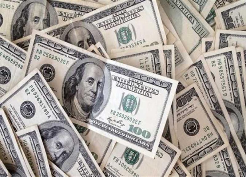 شاهد  أسعار العملات: الدولار والريال السعودي يستقران في البنك المركزي المصري