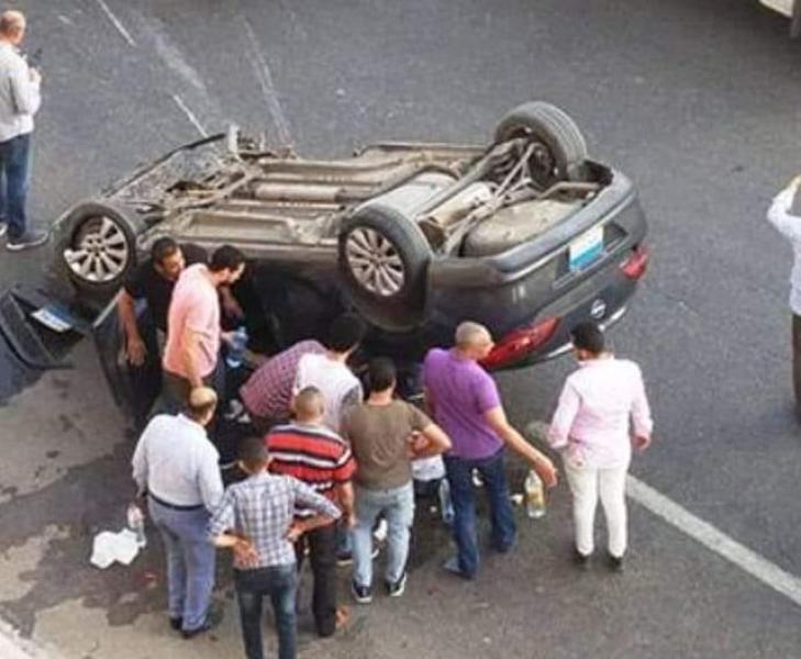 وفاة سيدة وإصابة 3 أشخاص في انقلاب سيارة ملاكي في سوهاج