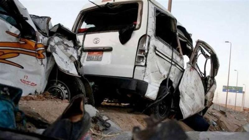 إصابة 14 شخصًا في حادث تصادم بالقرب من منطقة الخطارة بمركز أسوان
