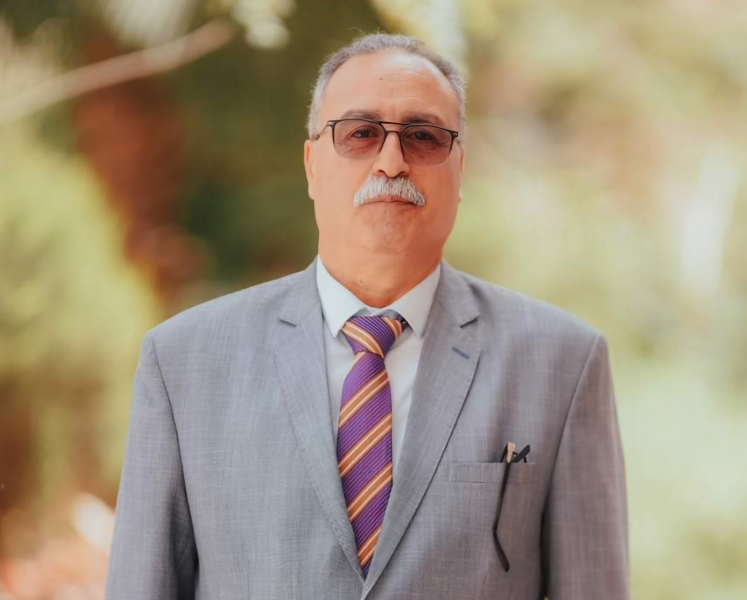 الصحفي ناصر ابو طاحون 