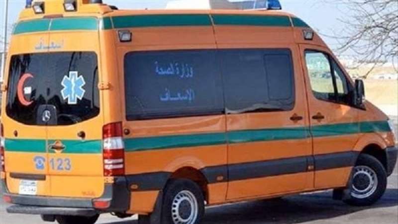مصرع وإصابة 4 أشخاص في حادث سيارة على الطريق الإقليمي بــ بنها