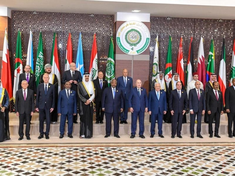 وفد الجامعة العربية يتوجه الى المنامه للتحضير للقمة العربية