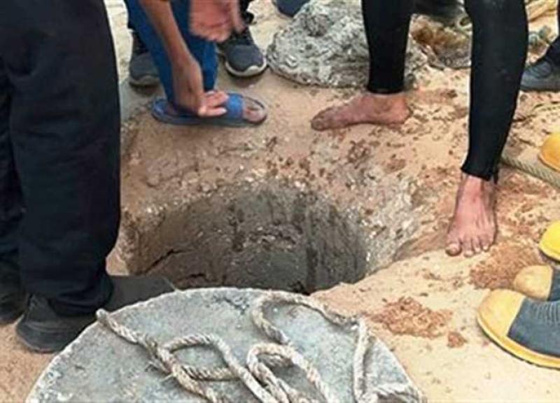 العثور على جثة طفل داخل بالوعة صرف صحي في الإسكندرية: تحقيقات موسعة لكشف ملابسات الحادث