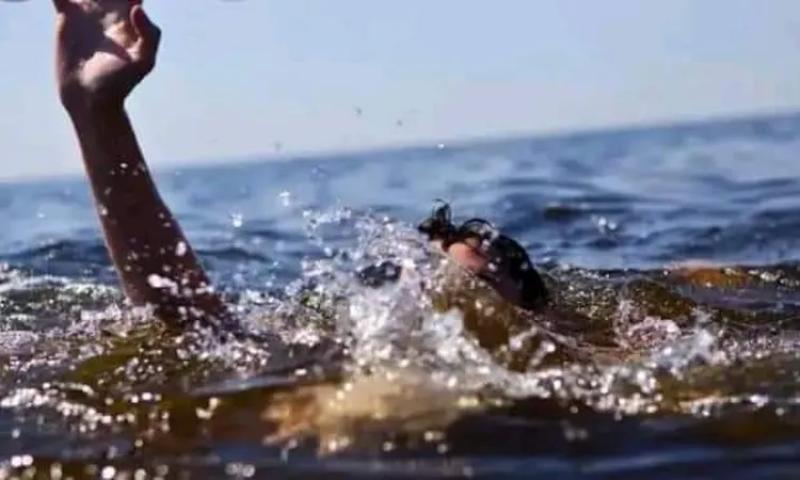غرق طفل أثناء السباحة في بحر بورسعيد