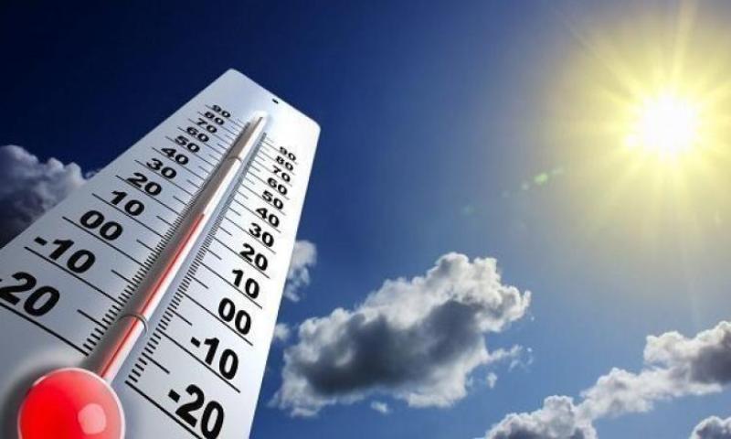 الأرصاد: غدًا طقس شديد الحرارة على أغلب الأنحاء والعظمى بالقاهرة 43 درجة