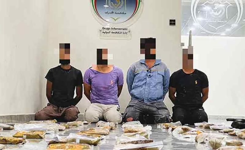 إحباط تهريب المخدرات والخمور في الكويت: توقيف 4  مهربين  والتحقيقات مستمرة