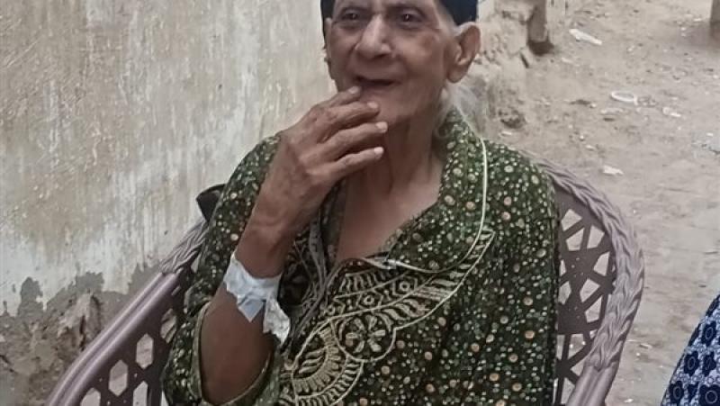 مسنة تعود للحياة قبل دفنها في بني سويف