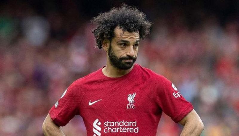 راتب محمد صلاح يثير دهشة المصريين: ”بيحسبوه بالمصري” ومن شر حاسدا اذا حسد