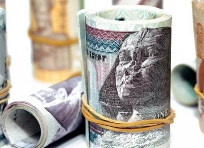 سعر صرف الجنية اليوم بالبنوك المصرية وشركات الصرافة