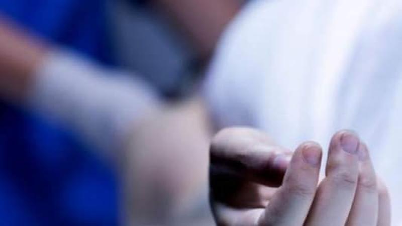 بسبب خلافات زوجية ..شاب يقتل زوجته بسكين مطبخ في الأقصر