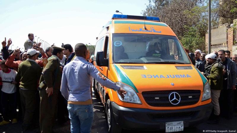 مصرع شاب في تصادم قطار بلودر بقرية الرويسات بمطروح