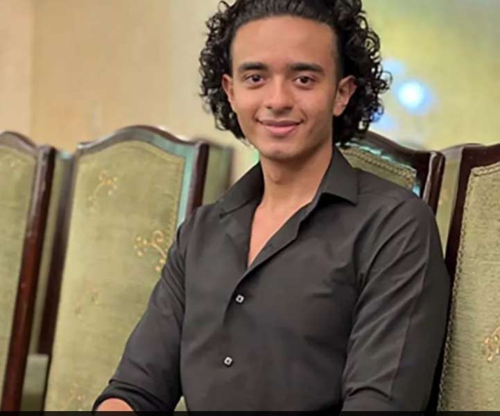 مات وهو بيحمي والدته.. قصة مقتل هشام على يد متحرش بالجيزة