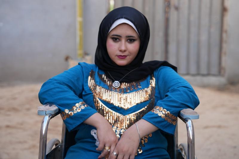 حقيقة صورة فتاة على كرسي متحرك تطلب عريسًا مقابل 20 مليون جنيه.. ترند جديد يثير الجدل على مواقع التواصل