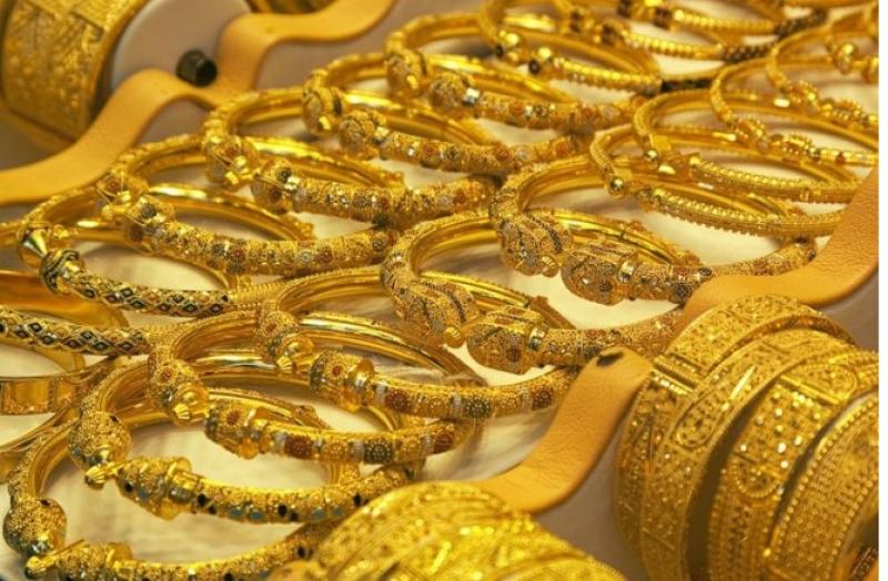 بعد انهيار مفاجئ.. سعر الذهب اليوم السبت 21 يونيو 2025 يستقر وعيار 21 يترقب موجة صعود جديدة