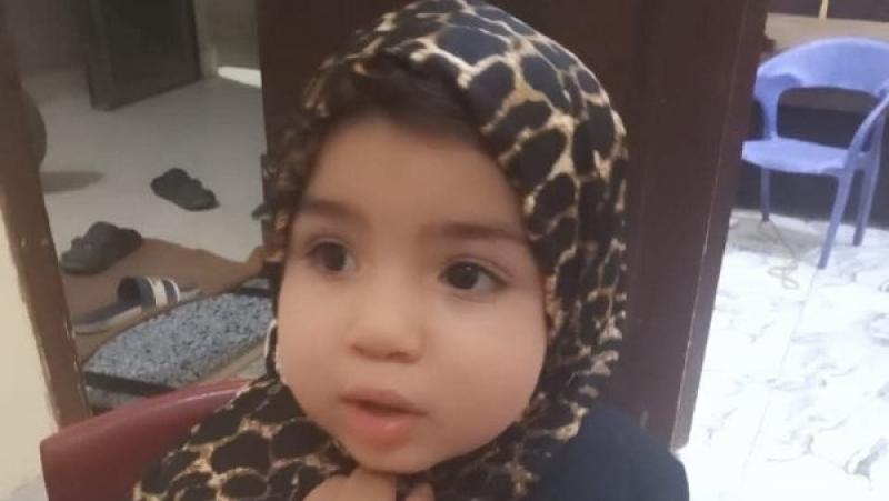 سرقت حلقها ووضعتها في شوال.. مقتل طفلة في جريمة بشعة بدهشور