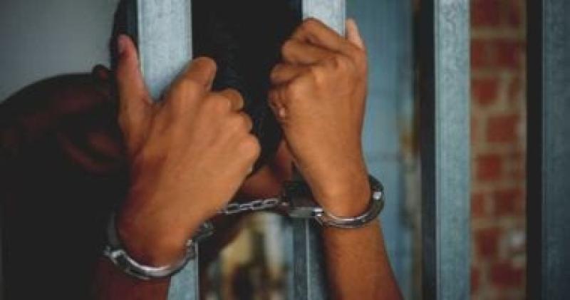 اعتدى على طفلة لمدة سنة.. تفاصيل جريمة مدرب كونغ فو في مدرسة بحدائق الأهرام