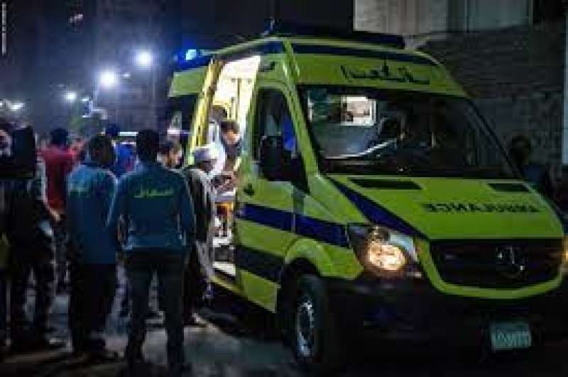 إصابة 19 شخصًا في انقلاب سيارة ميكروباص بمدخل غرب النوبارية بالبحيرة