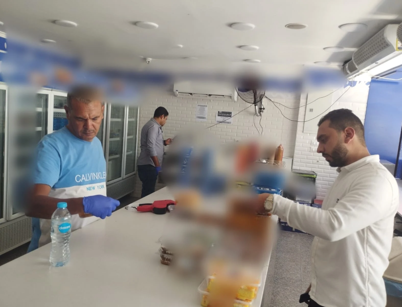 صحة سوهاج: ضبط وإعدام كميات كبيرة من اللحوم والدواجن خلال حملة مكبرة على المطاعم