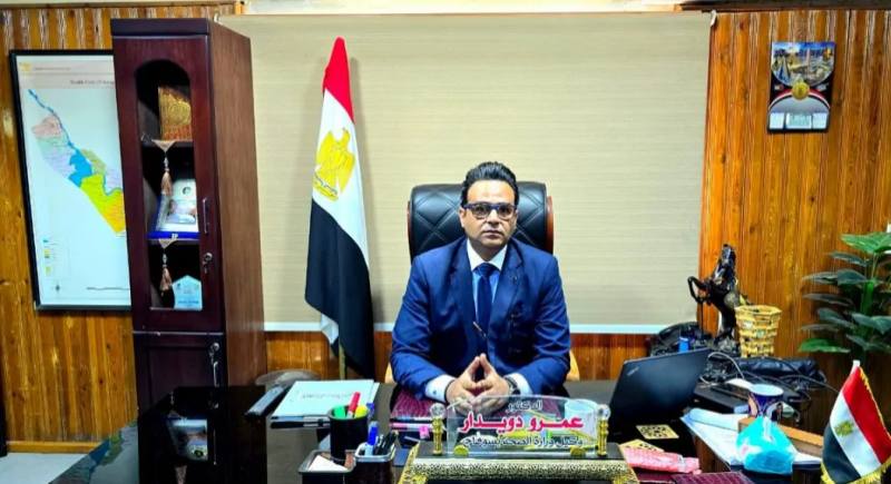 ضبط طالبين بكلية الطب ينتحلان صفة “أخصائي باطنة وعظام” داخل مجمع عيادات خاصة بطهطا