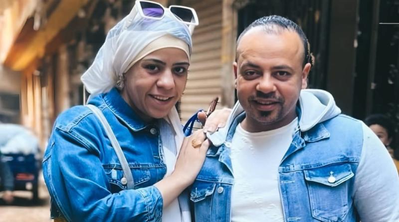 القبض علي زوج البلوجر أم مكة في قسم أكتوبر بسبب حكم نهائي بالسجن - تفاصيل السقوط المدوي