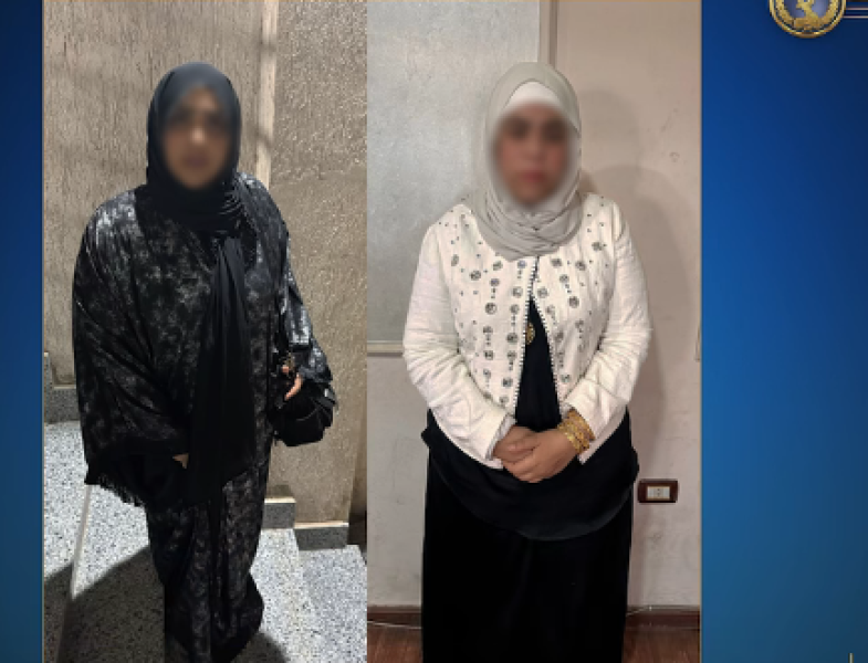 تفاصيل القبض علي بتوع التيك توك : التحقيق في فيديوهات خادشة للحياء__ فيديو