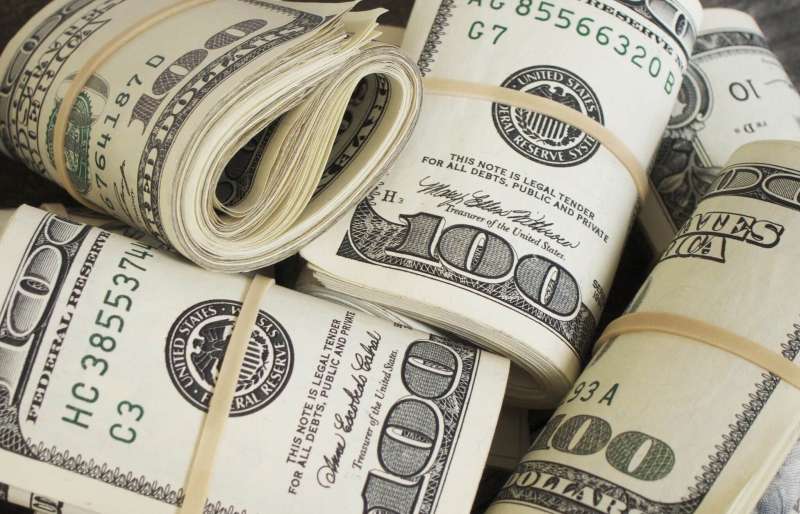 تراجع سعر الدولار اليوم الأحد 3-8-2025 بمستهل التعاملات.. الأخضر بكام