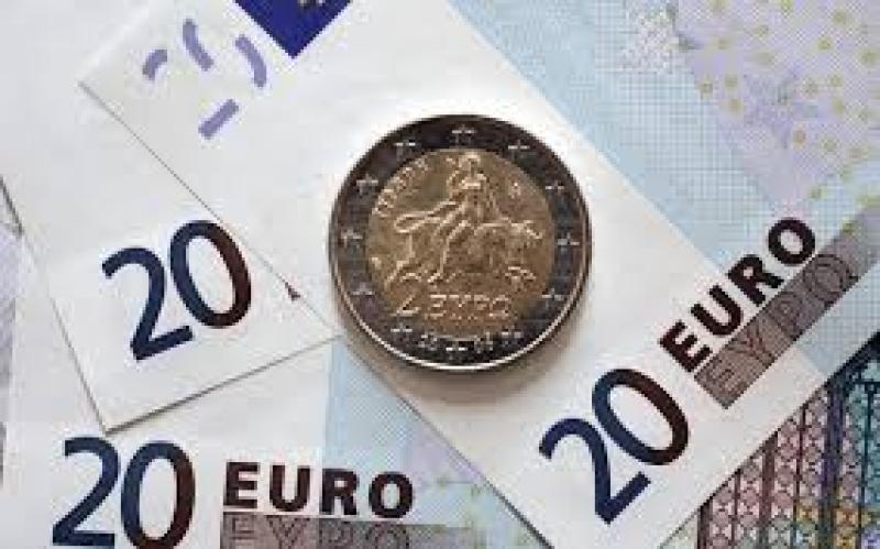 تباين العملة الأوروبية.. سعر اليورو اليوم الإثنين 18 أغسطس 2025 في البنوك