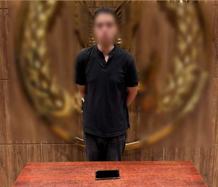 القبض علي عامل بكافية ..زرع هاتفه المحمول داخل دورة مياه السيدات