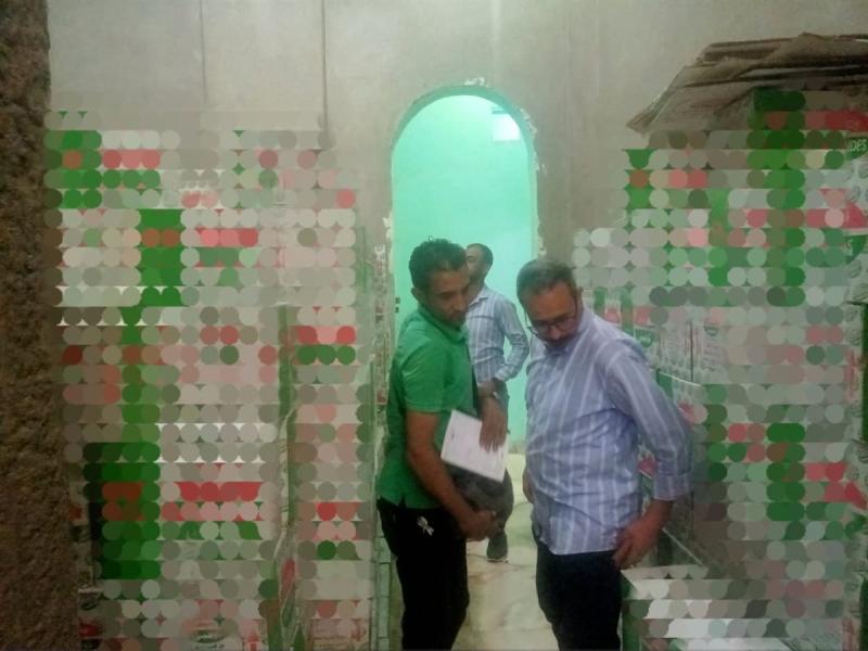 حتى الخل لم يسلم من الغش.. ضبط 720 زجاجة خل أبيض منتهية الصلاحية  بإسنا