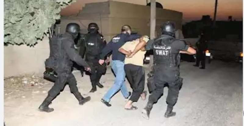 الداخلية توجه ضربة استباقية كبرى: مصرع 3 عناصر شديدة الخطورة وضبط طن مخدرات و150 قطعة سلاح
