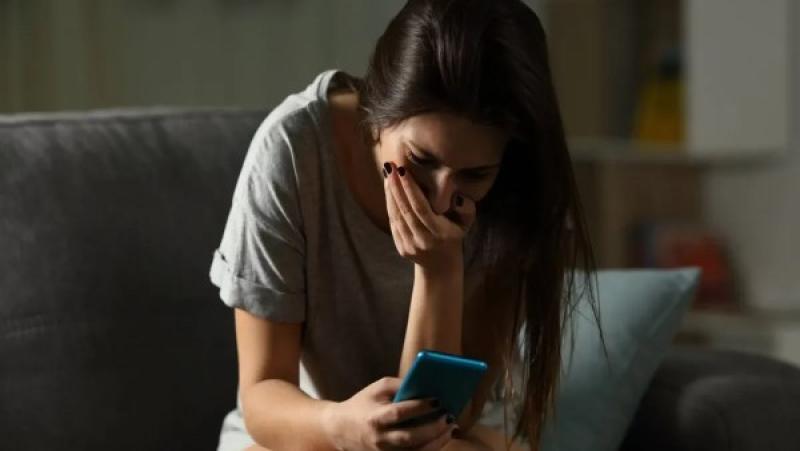 شقيقتها لم تسلم.. ابتزاز جديد بالصور والمال يقود لفضيحة مدوية على إنستجرام