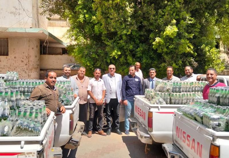 ضبط 6600 زجاجة مشروبات غازية منتهية الصلاحية قبل تداولها وبيعها بسوهاج