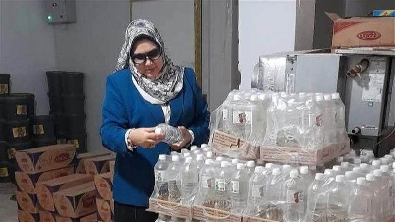 ”تموين سوهاج” يضبط 6240 عبوة مواد غذائية مجهولة المصدر ونصف طن زيوت سيارات