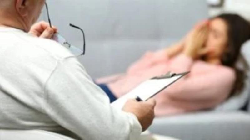 القبض على طبيب أسنان بتهمة التحرش بطالبة داخل عيادته بالوراق