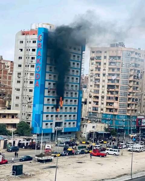حريق في مستشفى راقودة بالإسكندرية.. تدخل عاجل من الحماية المدنية وإنقاذ المرضى